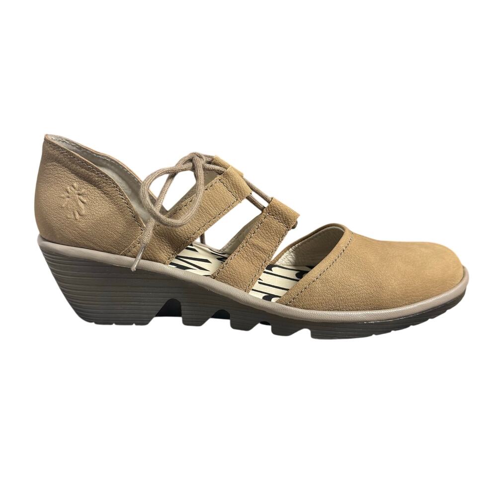 FLY  London Beige/Tan Suede Lace-Up Low Wedge Heels: Size 9 / 40